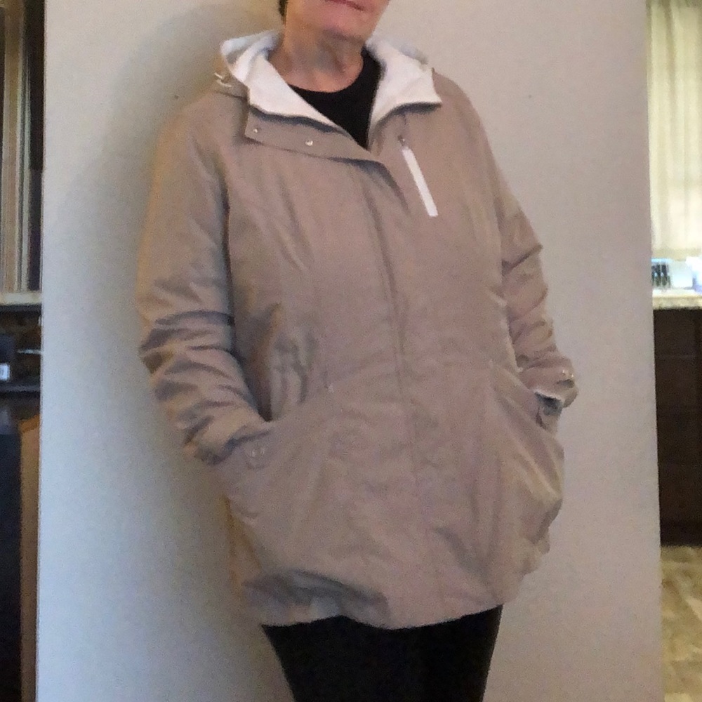 Women’s Lined Reversible Raincoat with Hood